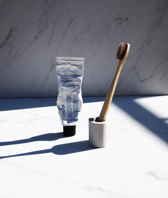 OJOOK - Toothbrush Holder