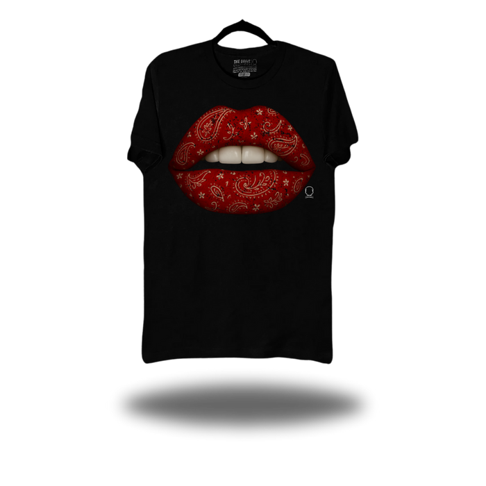 RED PAISLEY LIPS BLACK CLASSIC TEE