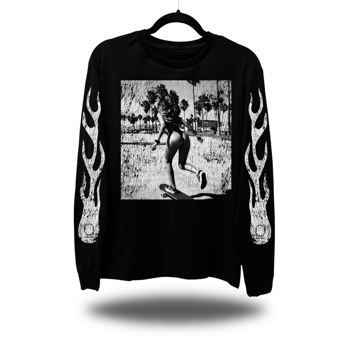 SKATER GIRL LONG SLEEVE TEE